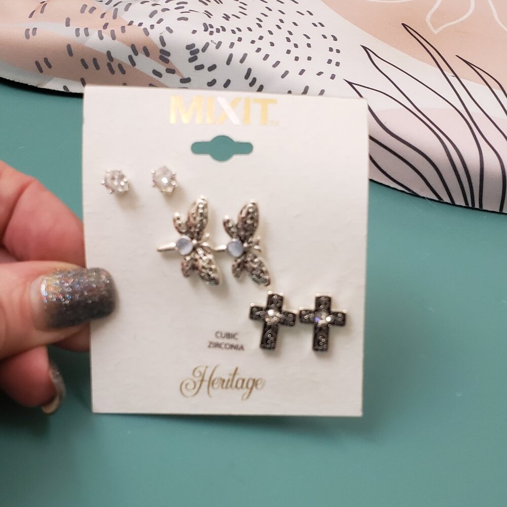 MIXIT, NWT Heritage cubic zirconia 3prs silver tone fashion earrings